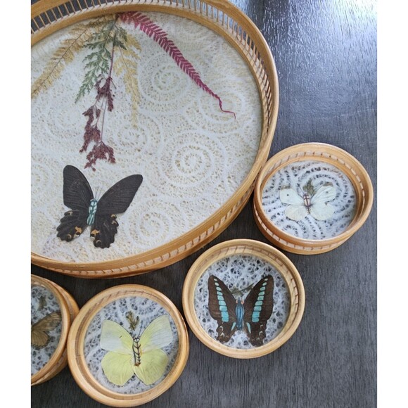 Vintage Round Bamboo Serving Tray Butterfly with Coasters Set of 7 Taiwan - Picture 3 of 12
